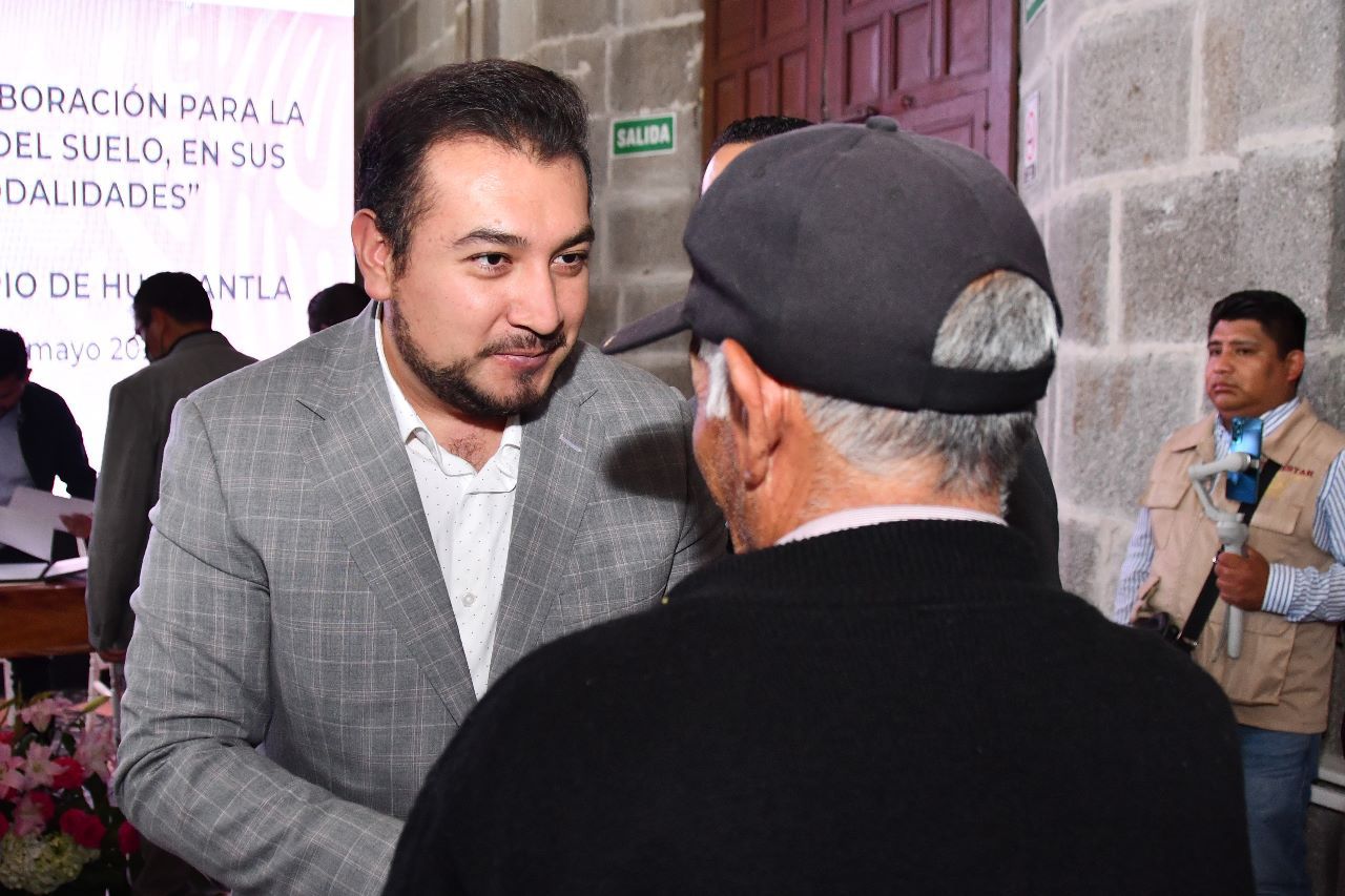 Firma Ayuntamiento de Huamantla convenio de colaboración para la regularización y gestión del suelo